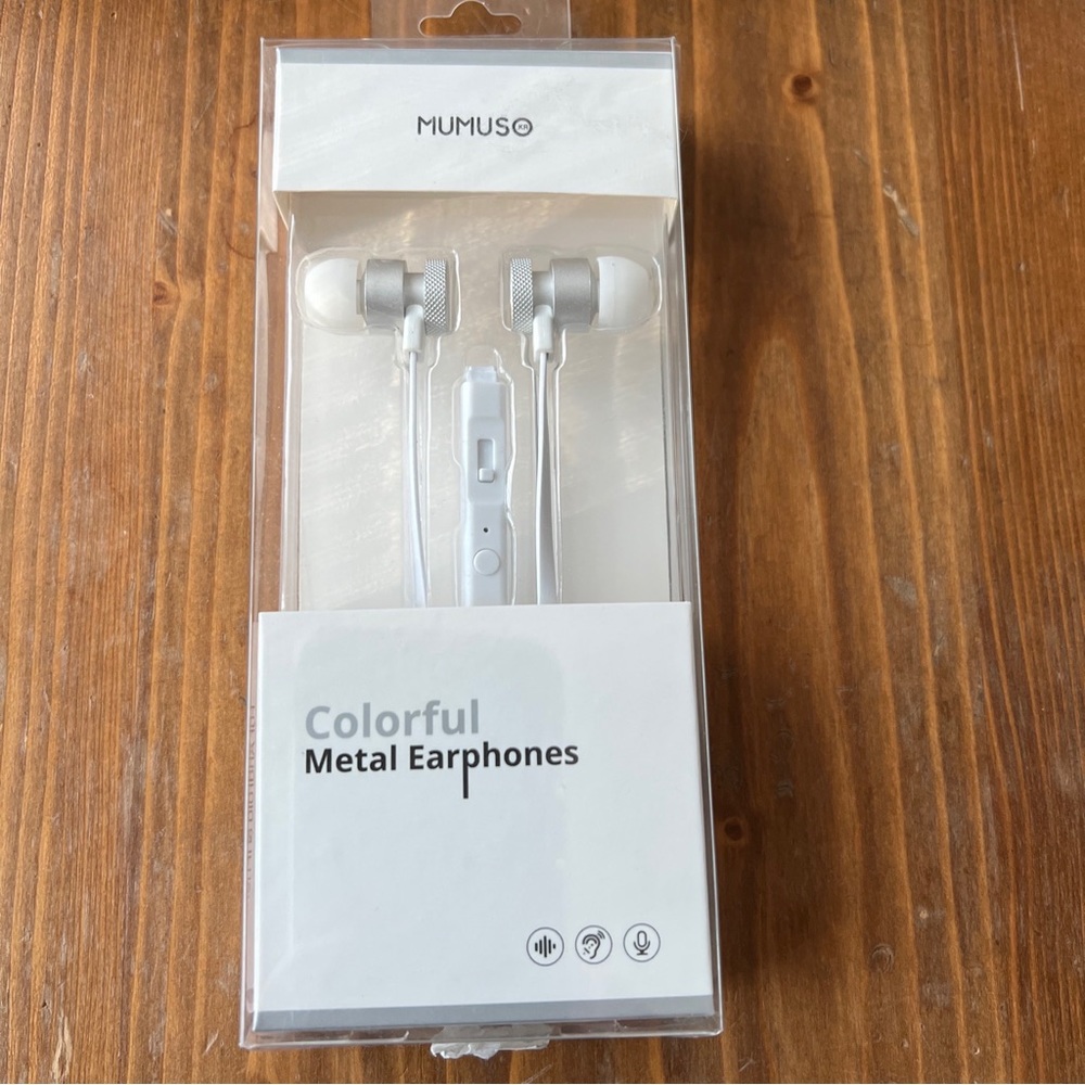 Mumuso Colorful Metal Earphones